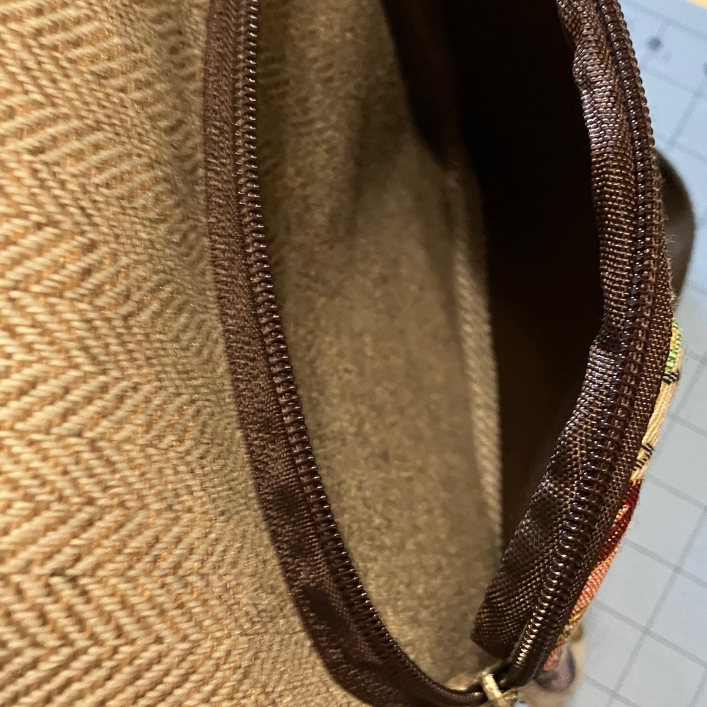 Floral Patterned Backpack - Picture 4 of 5